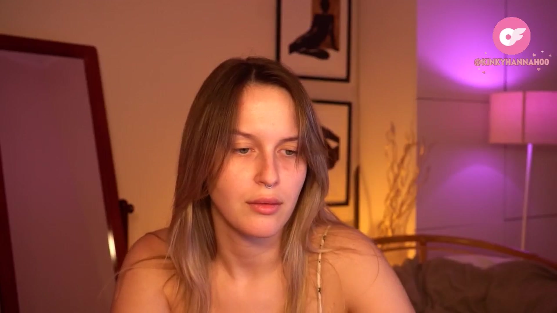 Gallery image thumbnail from sweetpulse_'s myfreecams stream on, 06/25/2024, 09:02 image 11 of 20