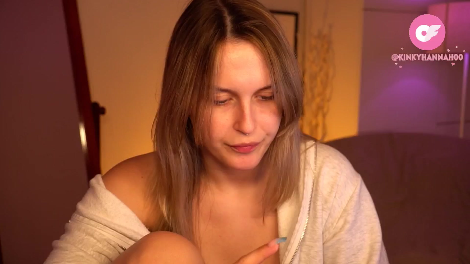 Gallery image thumbnail from sweetpulse_'s myfreecams stream on, 06/29/2024, 08:54 image 20 of 20