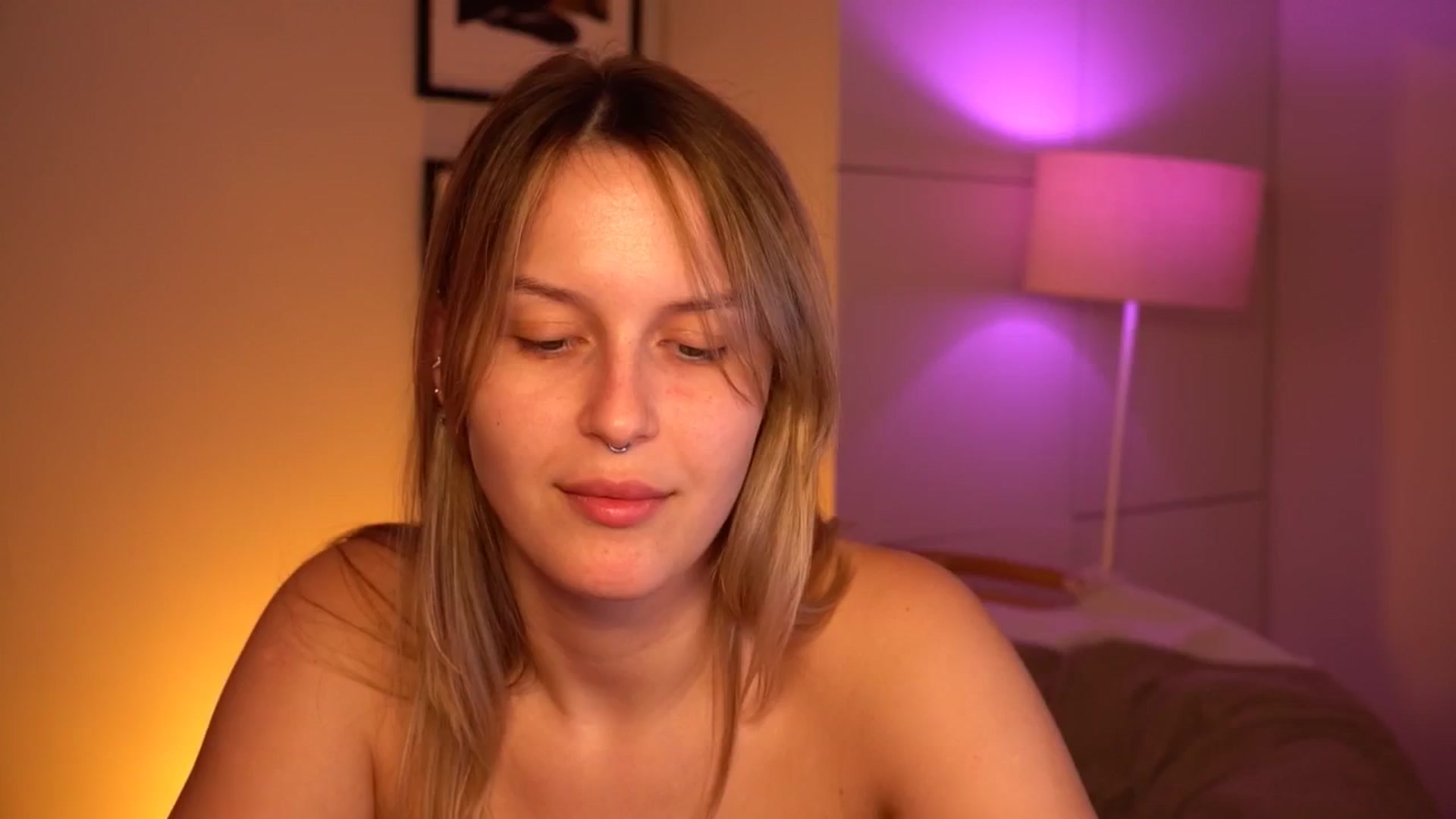 Gallery image thumbnail from sweetpulse_'s myfreecams stream on, 06/30/2024, 06:33 image 1 of 20