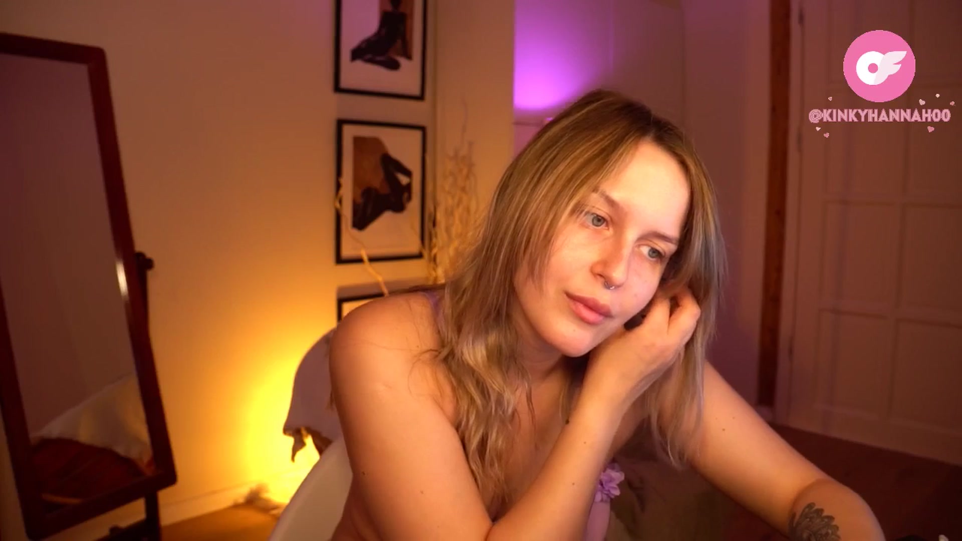 Gallery image thumbnail from sweetpulse_'s myfreecams stream on, 07/01/2024, 07:15 image 2 of 20