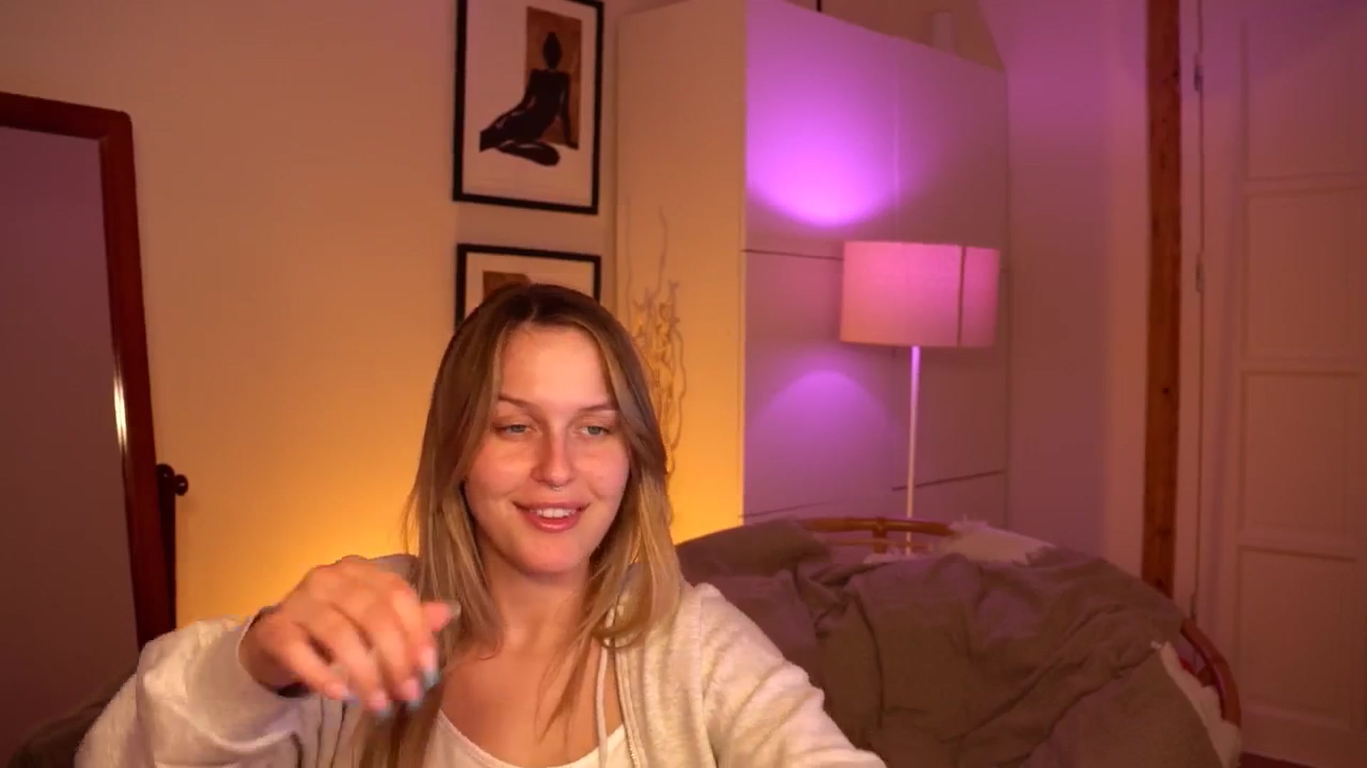 Gallery image thumbnail from sweetpulse_'s myfreecams stream on, 07/02/2024, 09:02 image 15 of 20