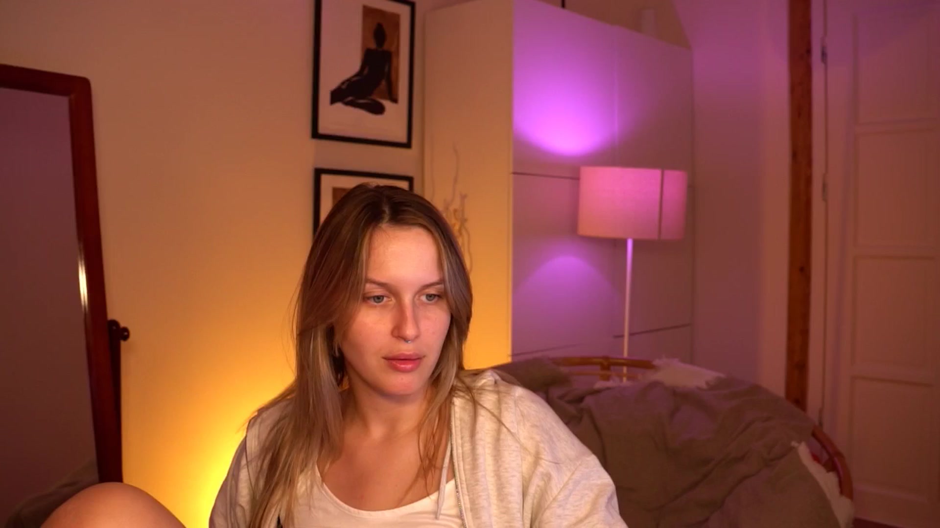 Gallery image thumbnail from sweetpulse_'s myfreecams stream on, 07/02/2024, 09:02 image 14 of 20