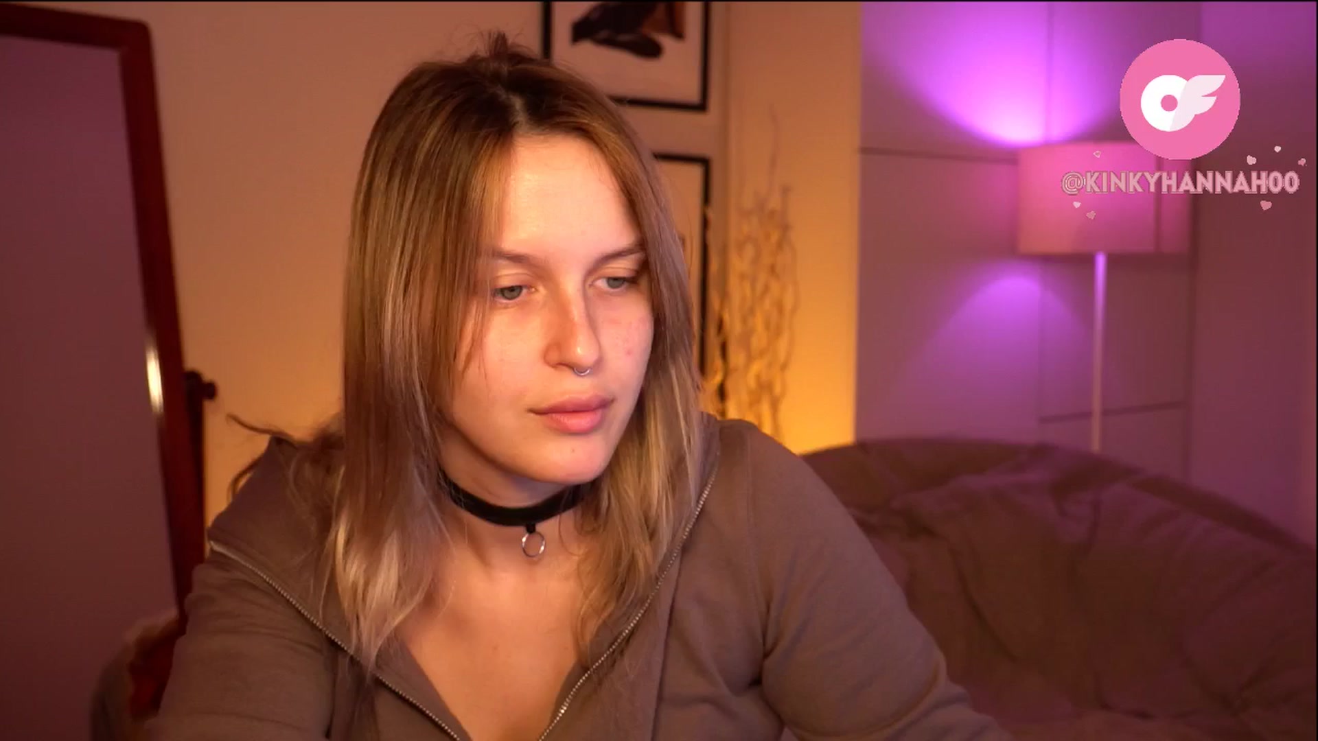 Gallery image thumbnail from sweetpulse_'s myfreecams stream on, 07/03/2024, 05:47 image 15 of 20