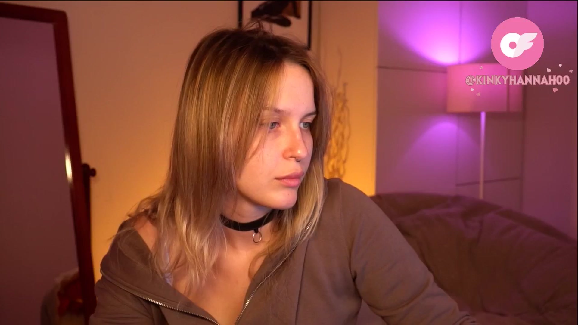 Gallery image thumbnail from sweetpulse_'s myfreecams stream on, 07/03/2024, 05:47 image 17 of 20