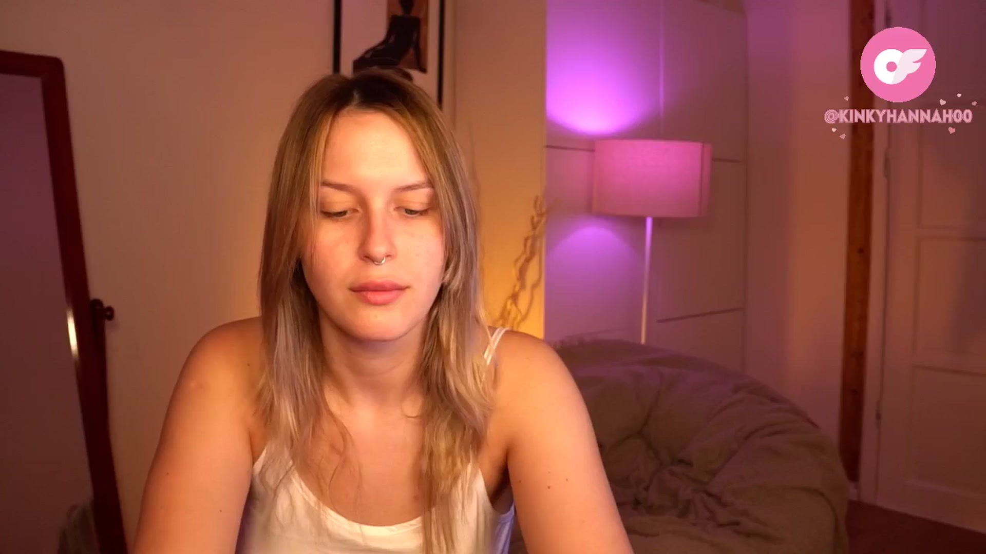 Gallery image thumbnail from sweetpulse_'s myfreecams stream on, 07/06/2024, 05:14 image 15 of 20