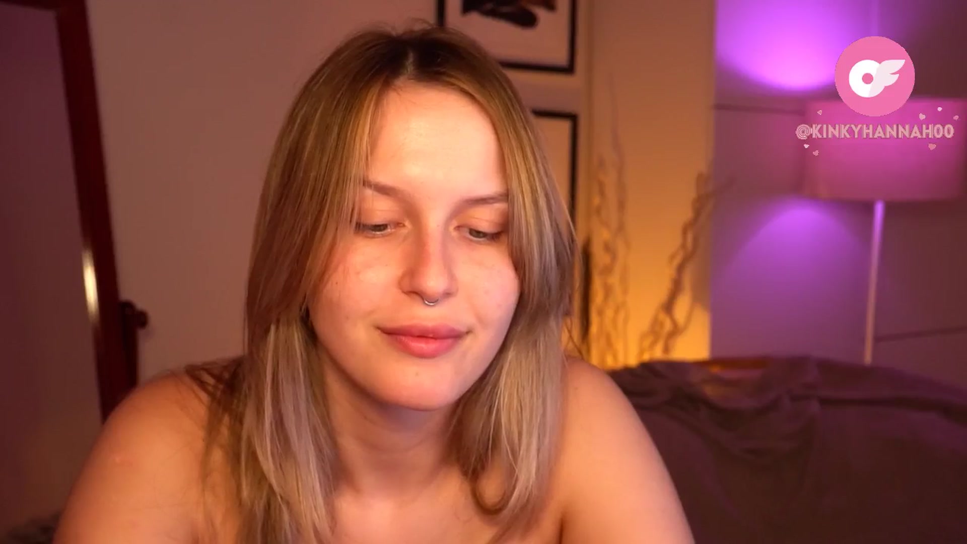 Gallery image thumbnail from sweetpulse_'s myfreecams stream on, 07/07/2024, 08:03 image 12 of 20