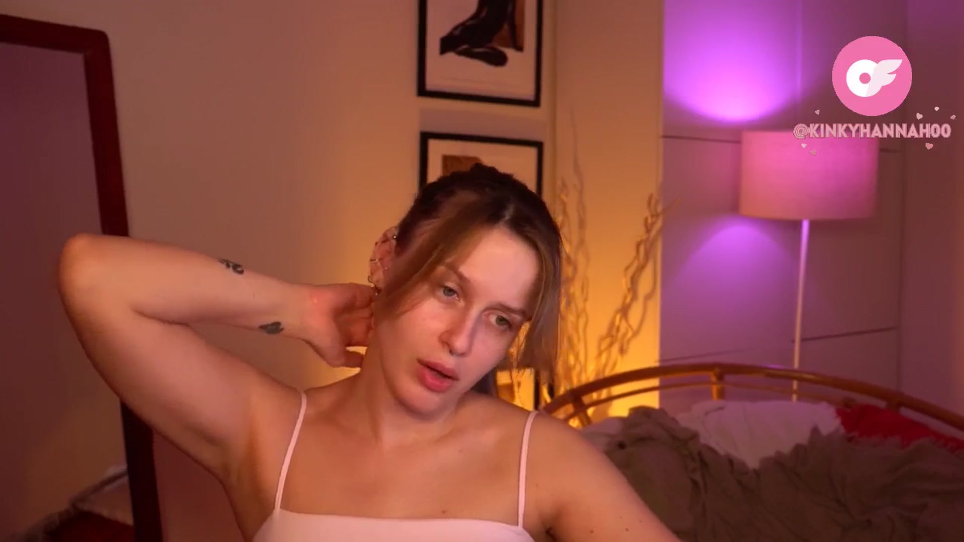 Gallery image thumbnail from sweetpulse_'s myfreecams stream on, 07/07/2024, 10:10 image 10 of 20