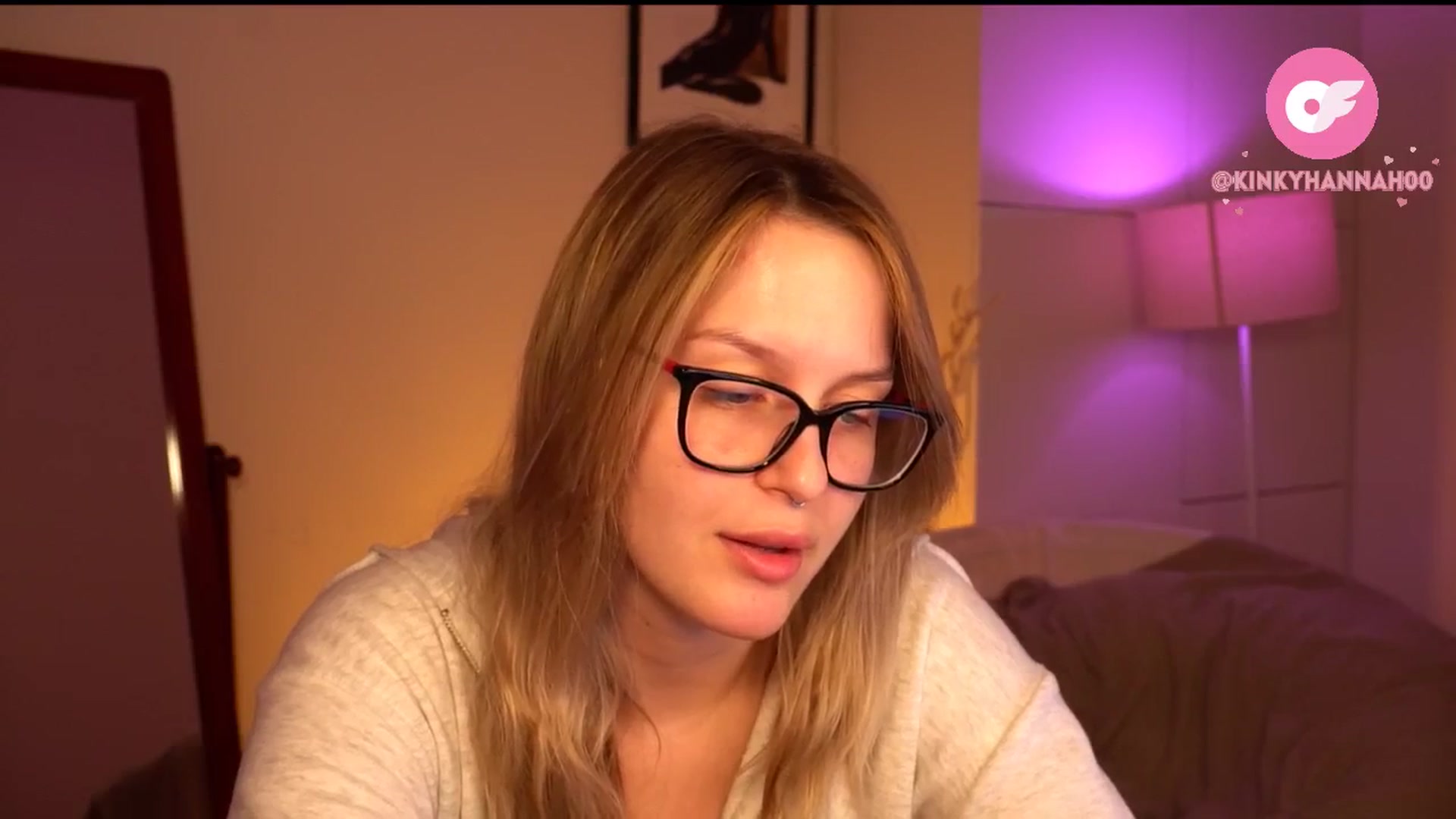 Gallery image thumbnail from sweetpulse_'s myfreecams stream on, 07/09/2024, 07:36 image 14 of 20