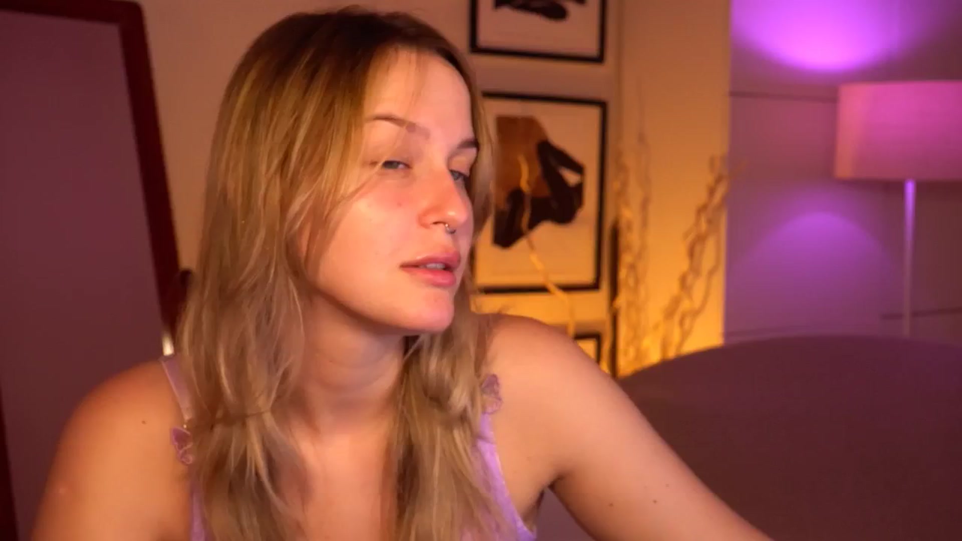 Gallery image thumbnail from sweetpulse_'s myfreecams stream on, 07/10/2024, 07:42 image 5 of 20