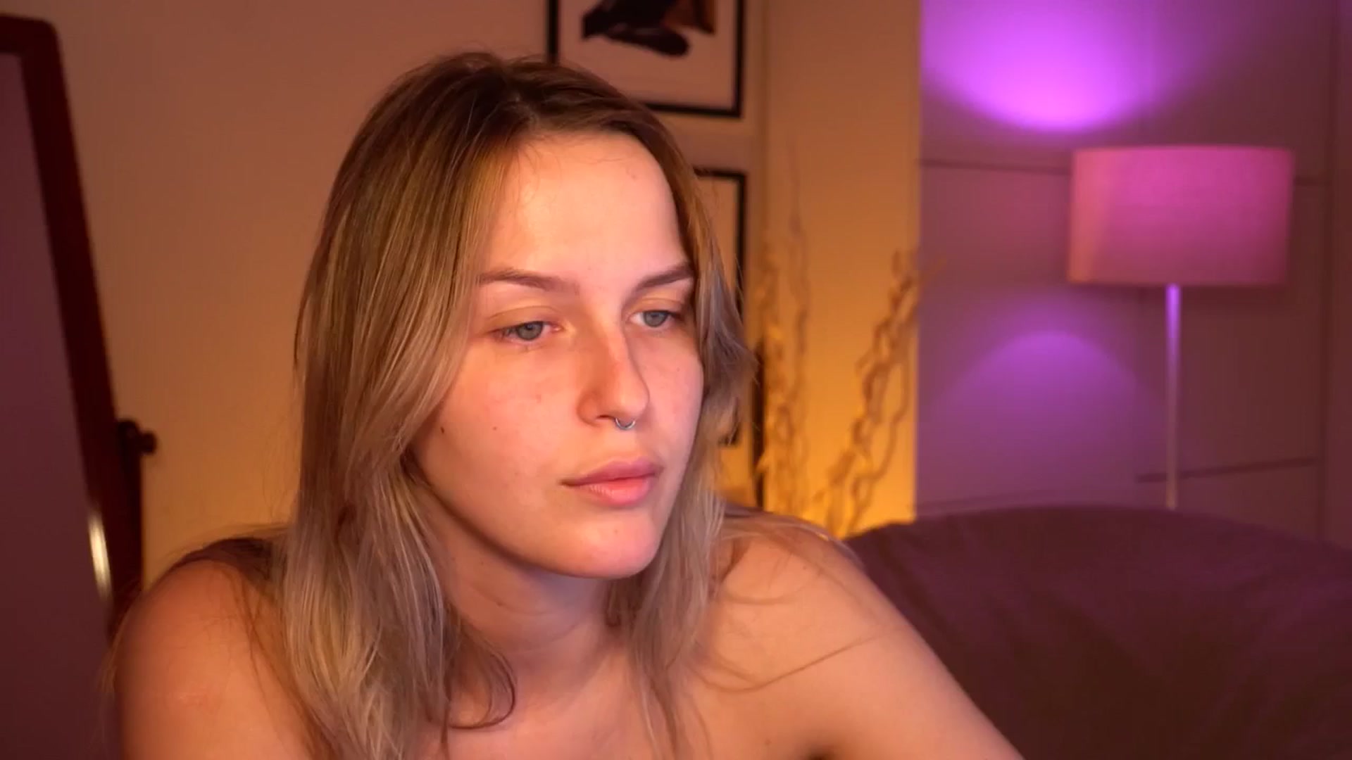 Gallery image thumbnail from sweetpulse_'s myfreecams stream on, 07/10/2024, 08:04 image 4 of 20