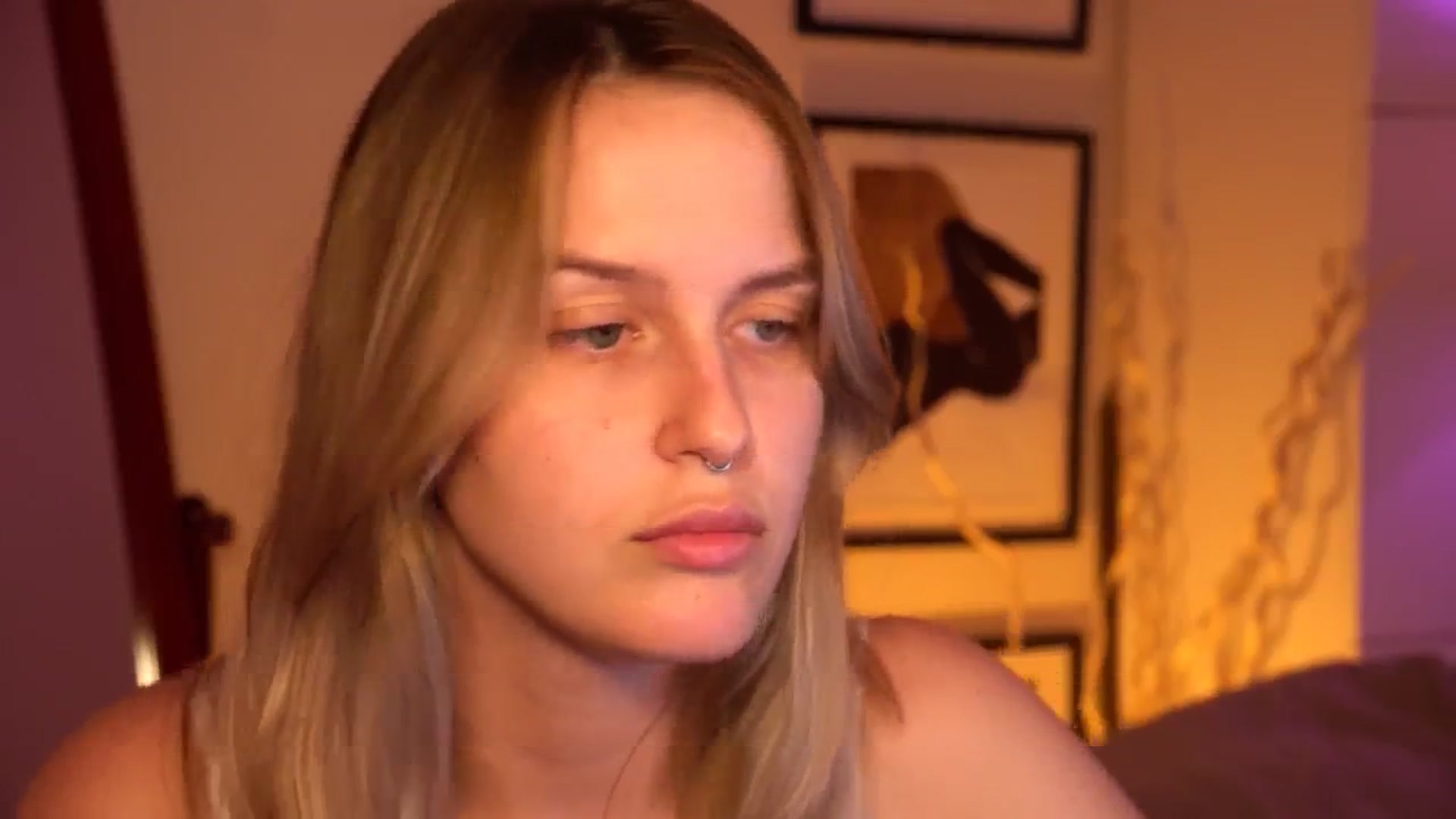 Gallery image thumbnail from sweetpulse_'s myfreecams stream on, 07/10/2024, 09:53 image 15 of 20