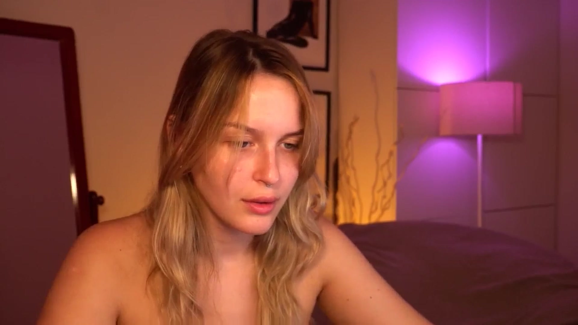 Gallery image thumbnail from sweetpulse_'s myfreecams stream on, 07/15/2024, 06:07 image 12 of 20