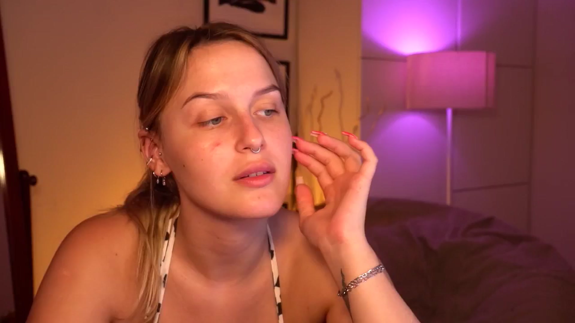 Gallery image thumbnail from sweetpulse_'s myfreecams stream on, 07/15/2024, 09:30 image 1 of 20