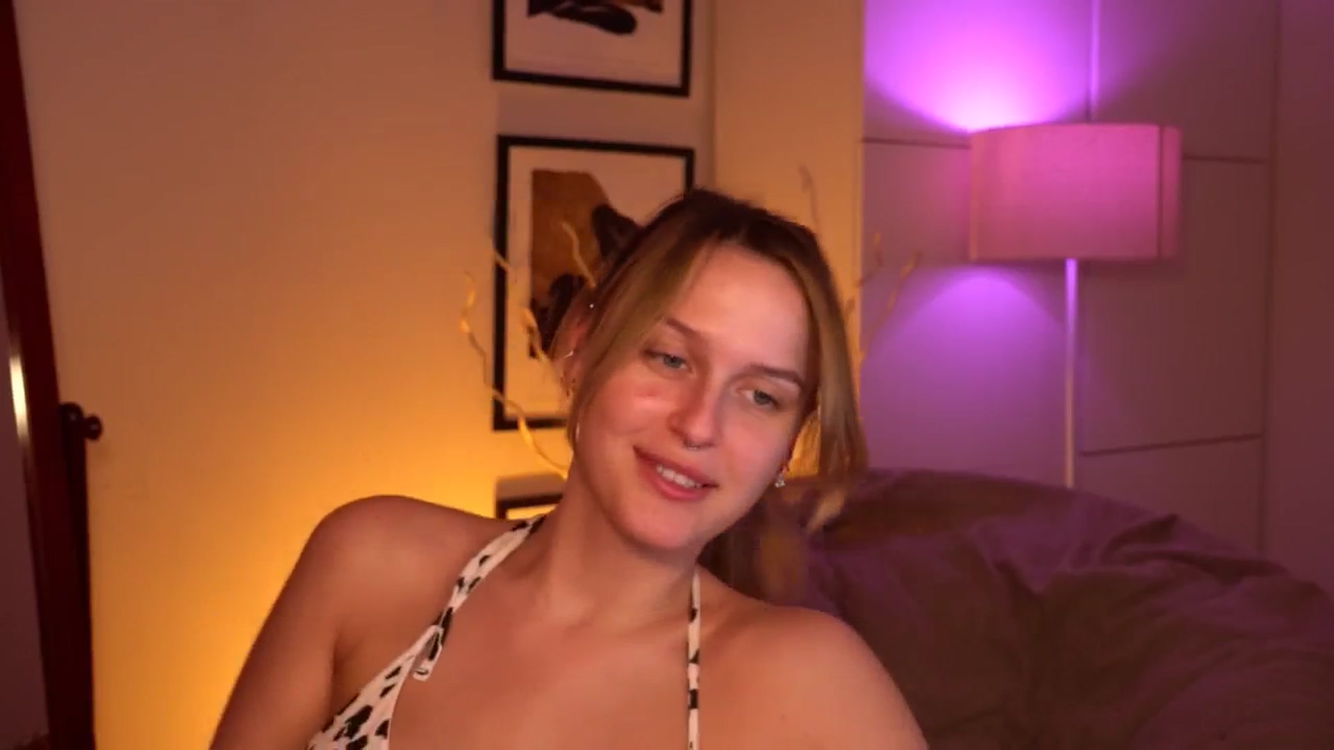 Gallery image thumbnail from sweetpulse_'s myfreecams stream on, 07/15/2024, 09:30 image 7 of 20