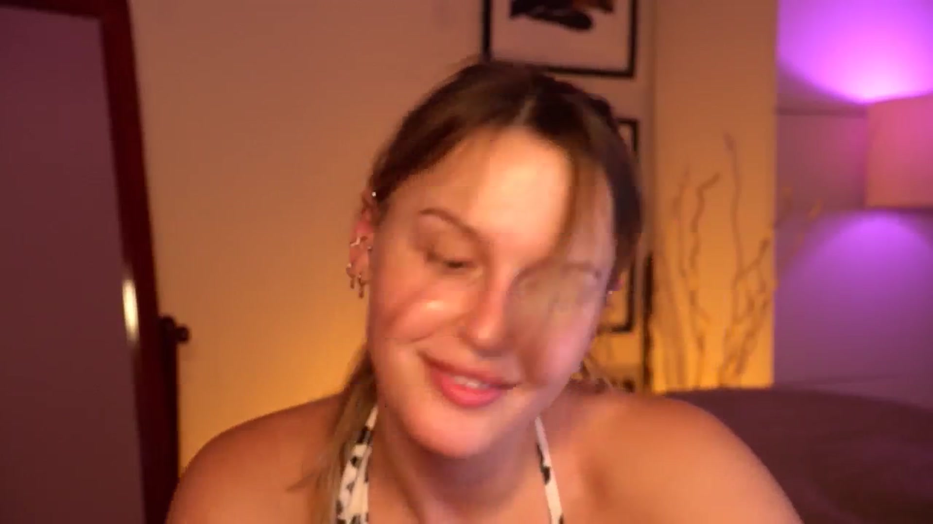 Gallery image thumbnail from sweetpulse_'s myfreecams stream on, 07/15/2024, 10:35 image 2 of 20