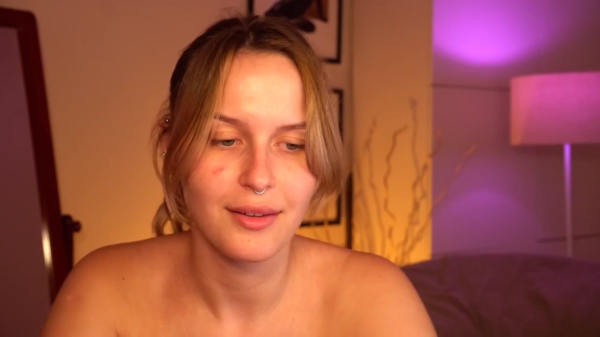 Gallery image thumbnail from sweetpulse_'s myfreecams stream on, 07/16/2024, 09:04 image 16 of 20