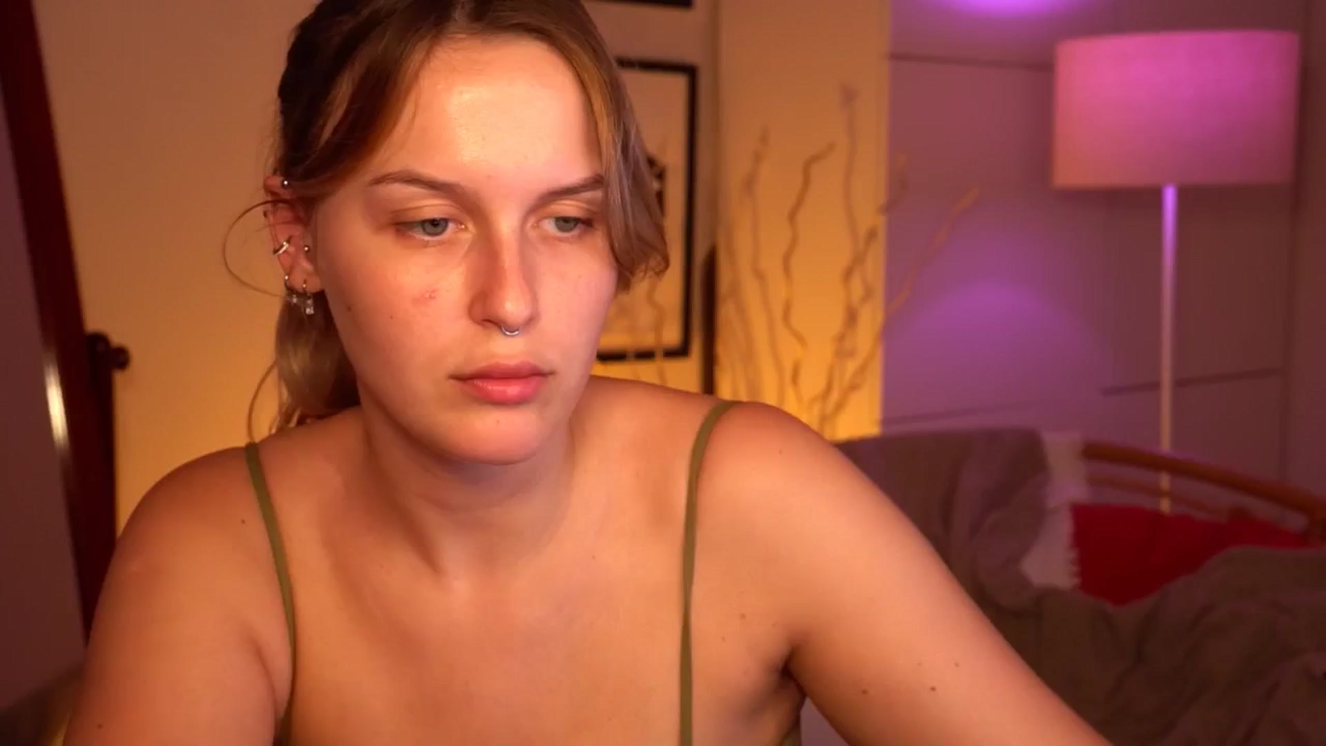 Gallery image thumbnail from sweetpulse_'s myfreecams stream on, 07/16/2024, 10:00 image 8 of 20