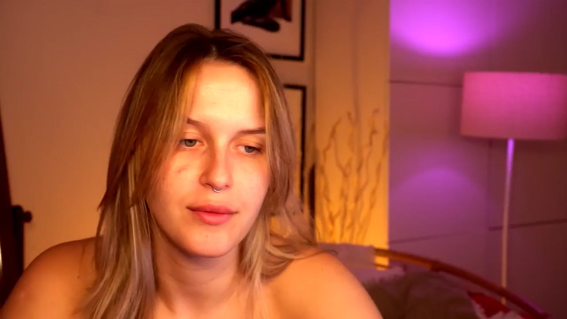 Gallery image thumbnail from sweetpulse_'s myfreecams stream on, 07/20/2024, 07:19 image 1 of 20