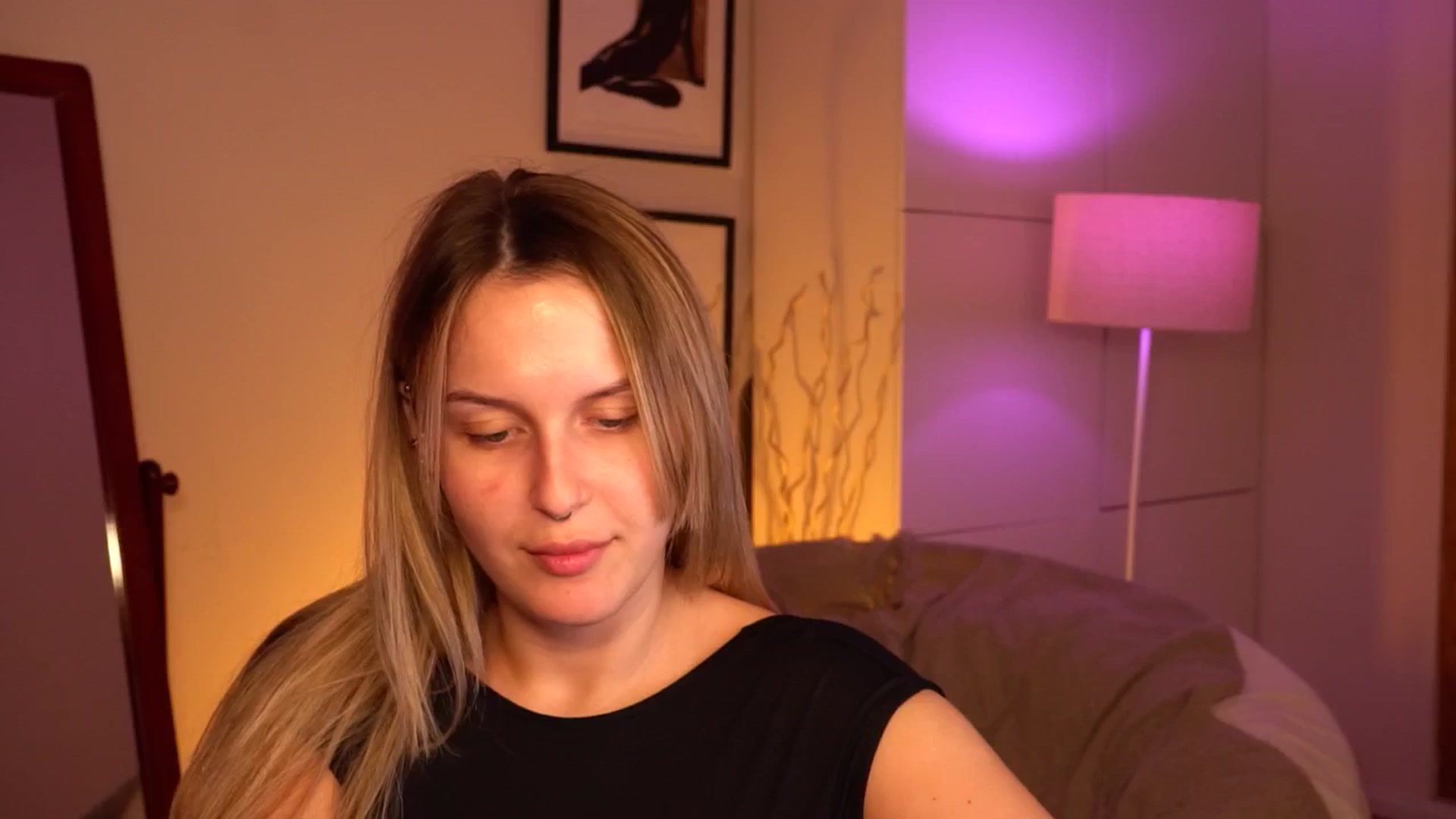 Gallery image thumbnail from sweetpulse_'s myfreecams stream on, 07/21/2024, 09:28 image 3 of 20