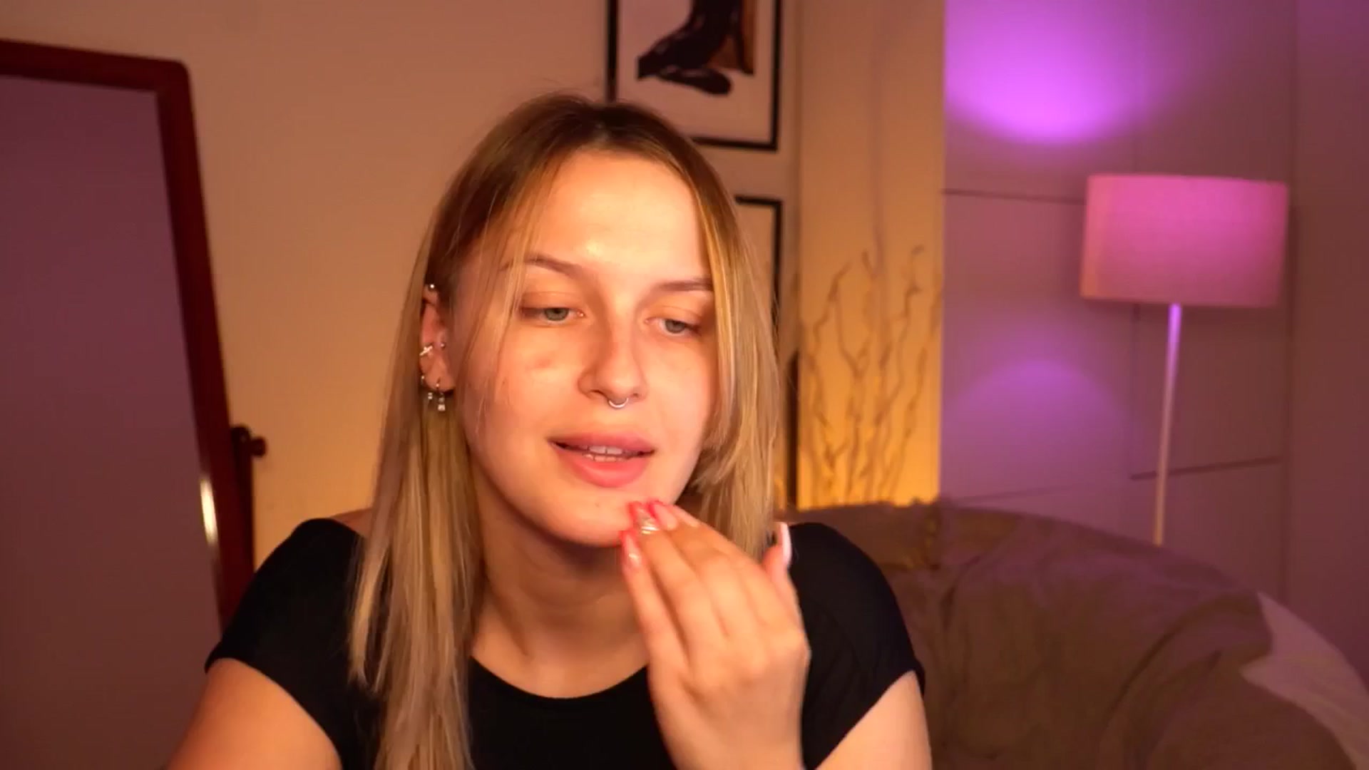 Gallery image thumbnail from sweetpulse_'s myfreecams stream on, 07/21/2024, 09:28 image 6 of 20