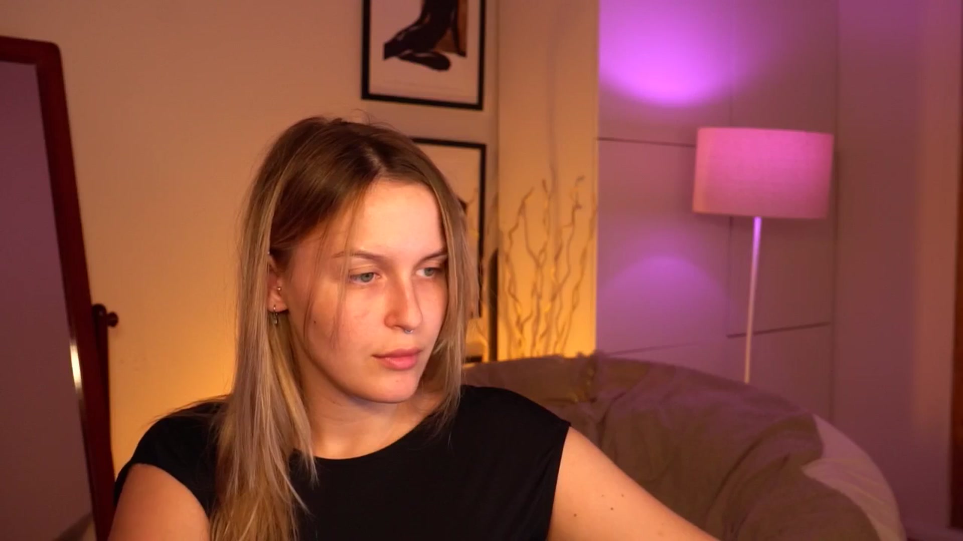 Gallery image thumbnail from sweetpulse_'s myfreecams stream on, 07/21/2024, 09:28 image 4 of 20