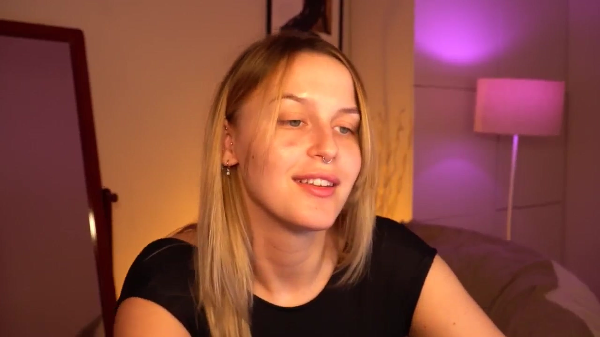 Gallery image thumbnail from sweetpulse_'s myfreecams stream on, 07/21/2024, 09:28 image 5 of 20