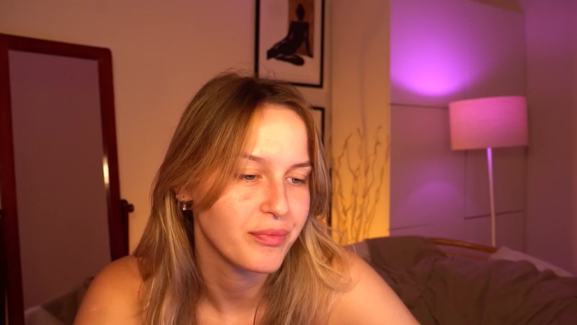 Gallery image thumbnail from sweetpulse_'s myfreecams stream on, 07/22/2024, 06:43 image 8 of 20