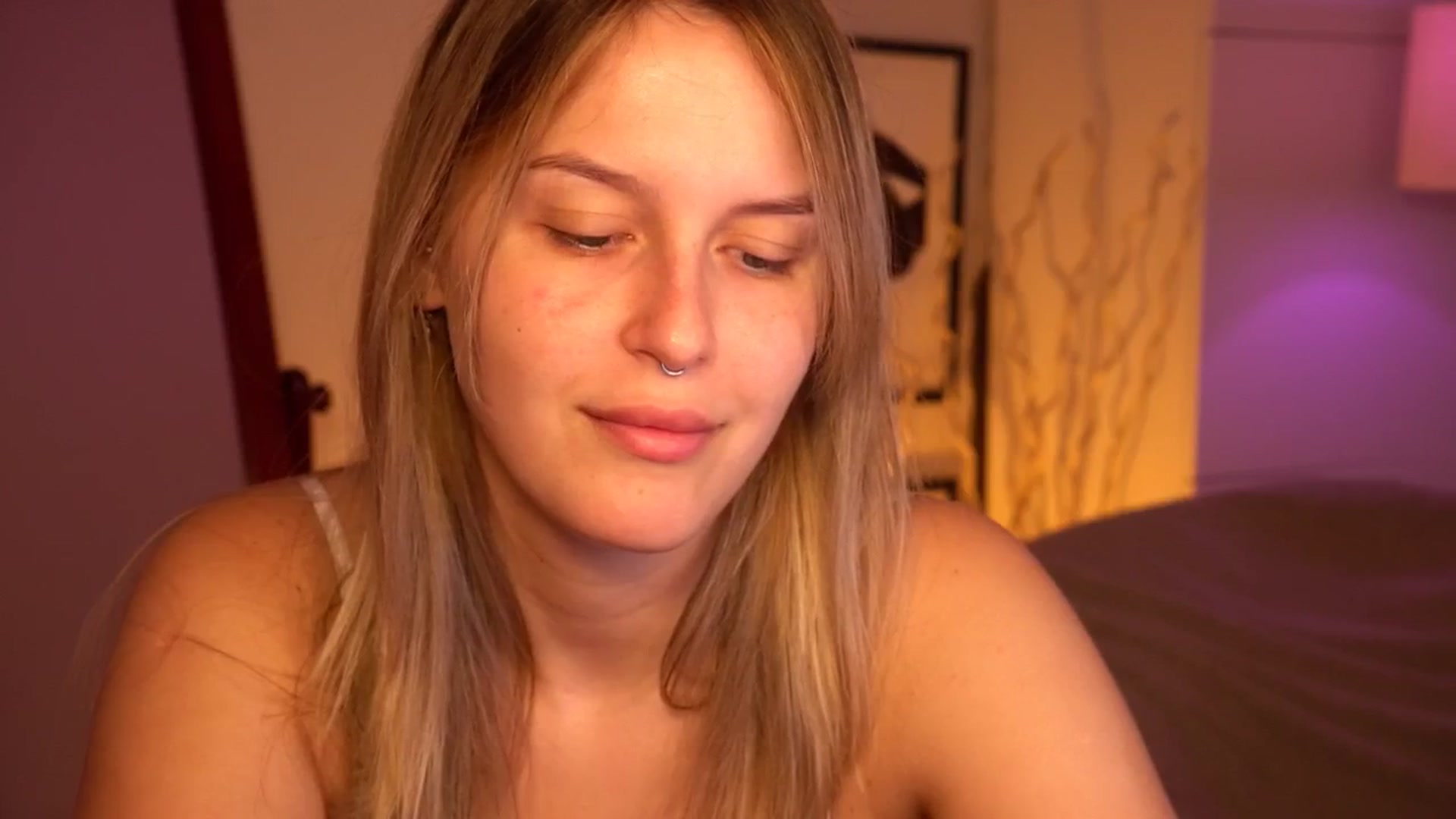 Gallery image thumbnail from sweetpulse_'s myfreecams stream on, 07/23/2024, 06:24 image 16 of 20