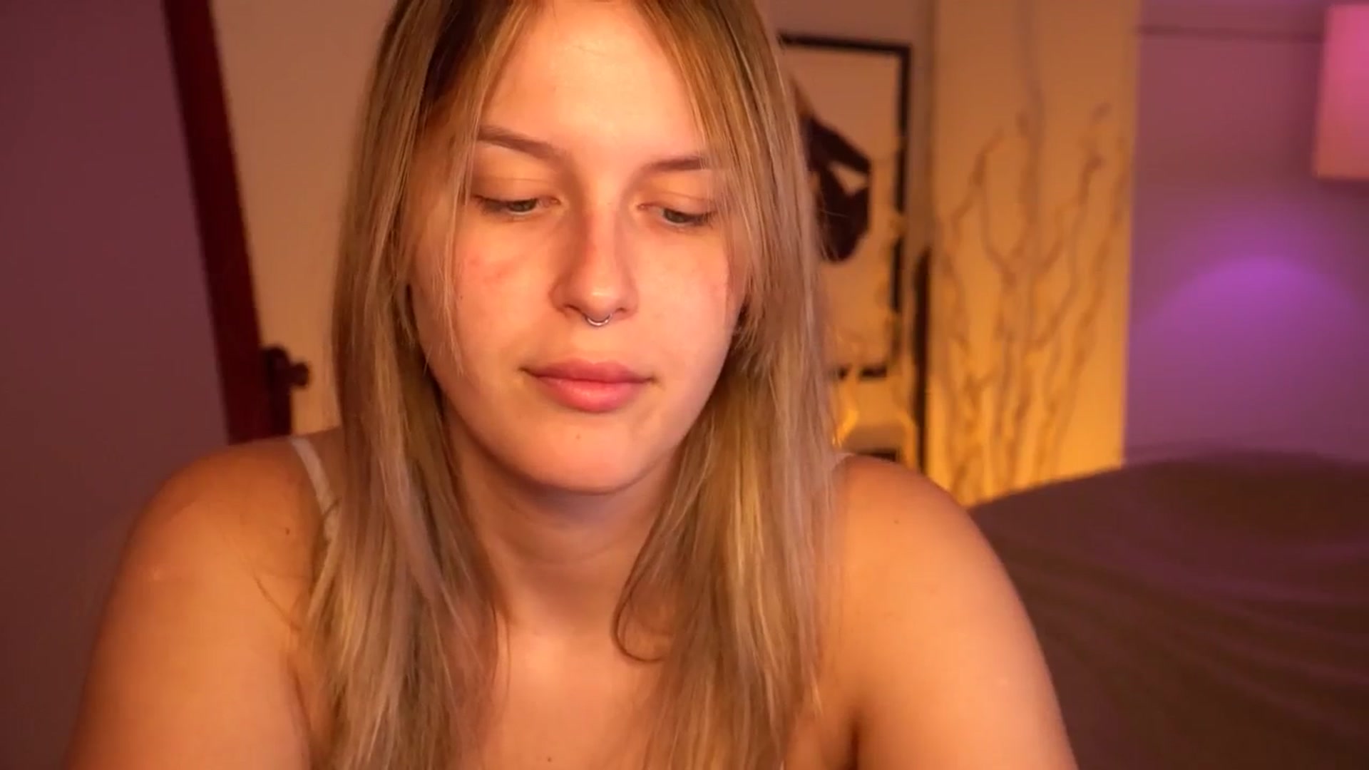 Gallery image thumbnail from sweetpulse_'s myfreecams stream on, 07/23/2024, 06:24 image 17 of 20