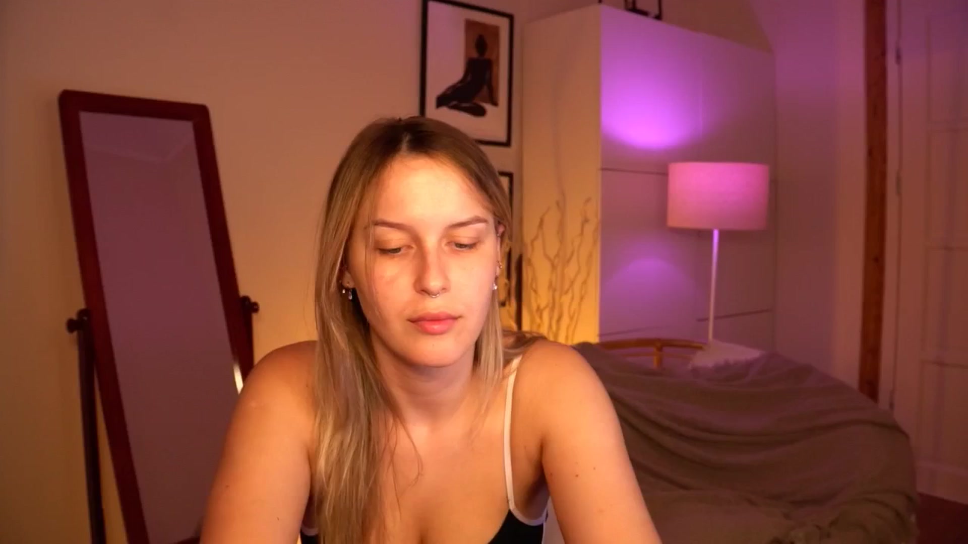 Gallery image thumbnail from sweetpulse_'s myfreecams stream on, 07/23/2024, 10:06 image 1 of 20