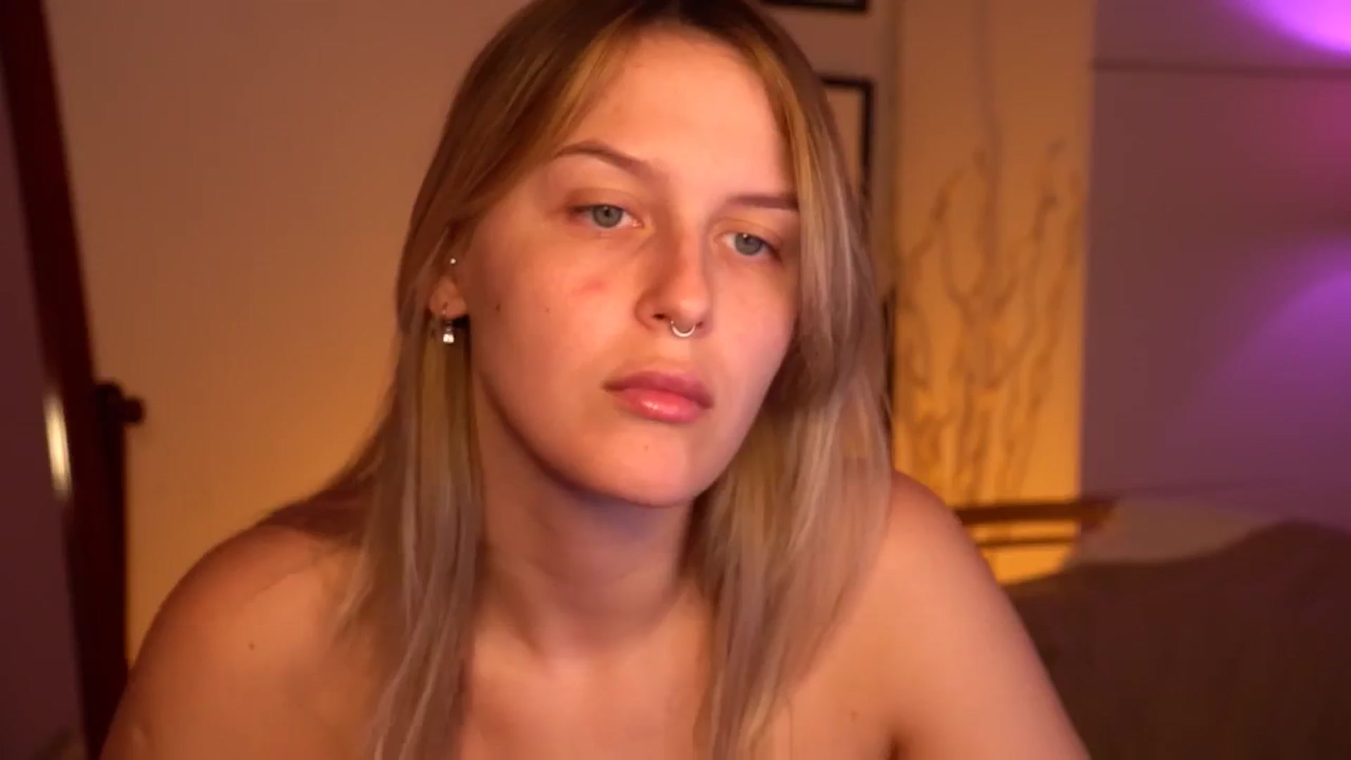 Gallery image thumbnail from sweetpulse_'s myfreecams stream on, 07/24/2024, 08:04 image 9 of 20