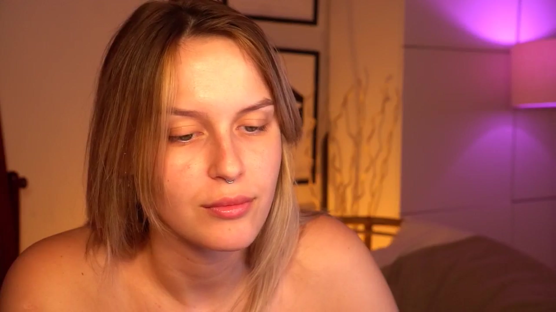 Gallery image thumbnail from sweetpulse_'s myfreecams stream on, 07/24/2024, 09:44 image 15 of 20