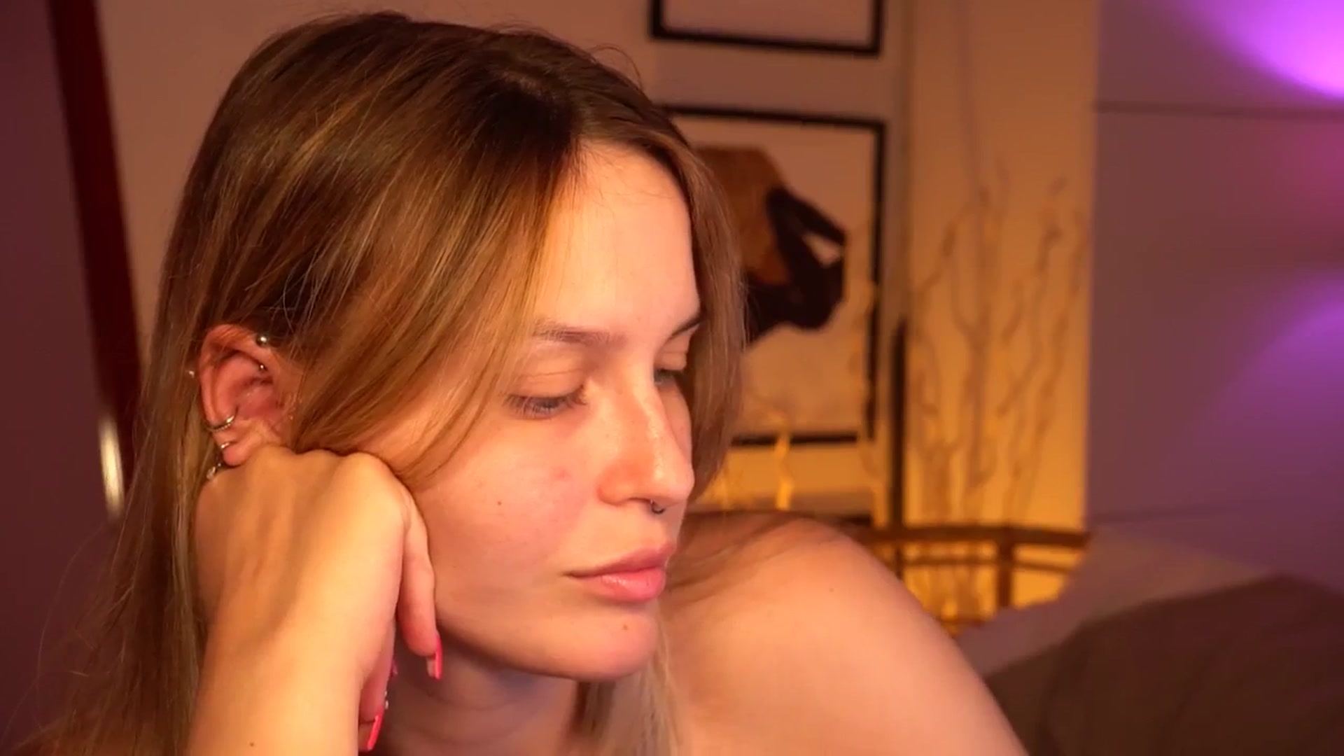 Gallery image thumbnail from sweetpulse_'s myfreecams stream on, 07/24/2024, 10:20 image 4 of 20