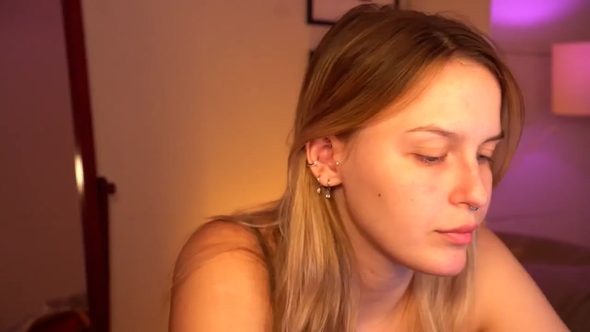 Gallery image thumbnail from sweetpulse_'s myfreecams stream on, 07/27/2024, 07:00 image 20 of 20