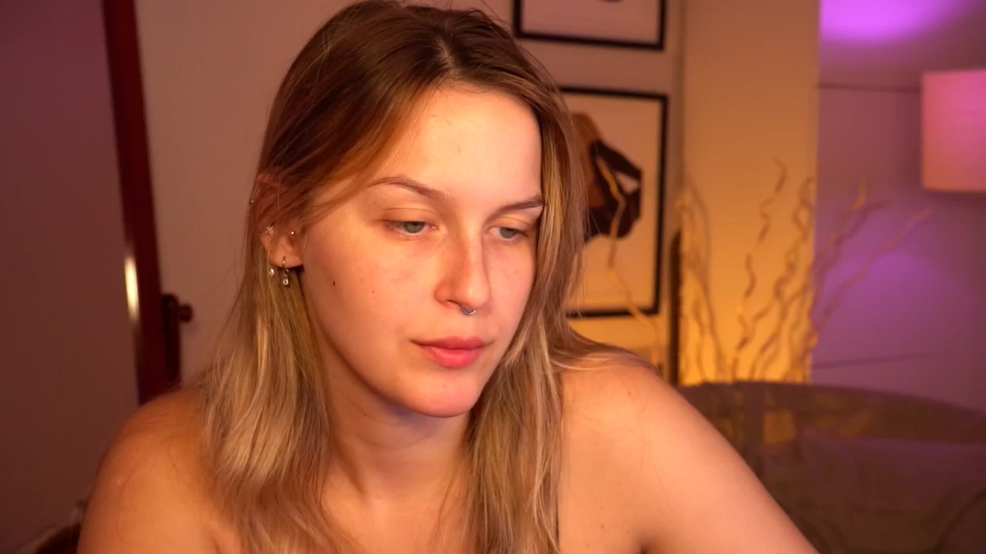 Gallery image thumbnail from sweetpulse_'s myfreecams stream on, 07/27/2024, 07:00 image 3 of 20