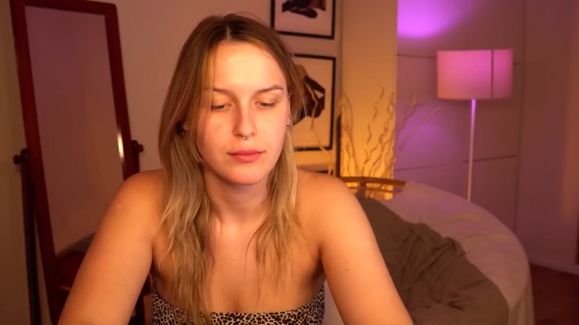 Gallery image thumbnail from sweetpulse_'s myfreecams stream on, 07/27/2024, 09:34 image 4 of 20