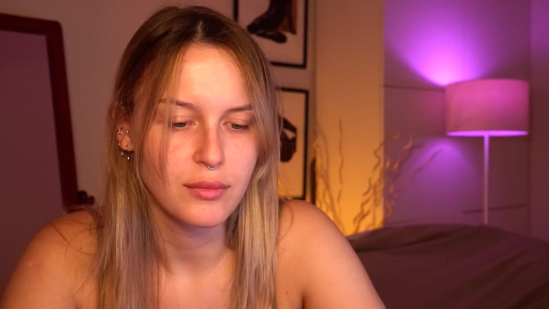 Gallery image thumbnail from sweetpulse_'s myfreecams stream on, 07/29/2024, 05:53 image 1 of 20