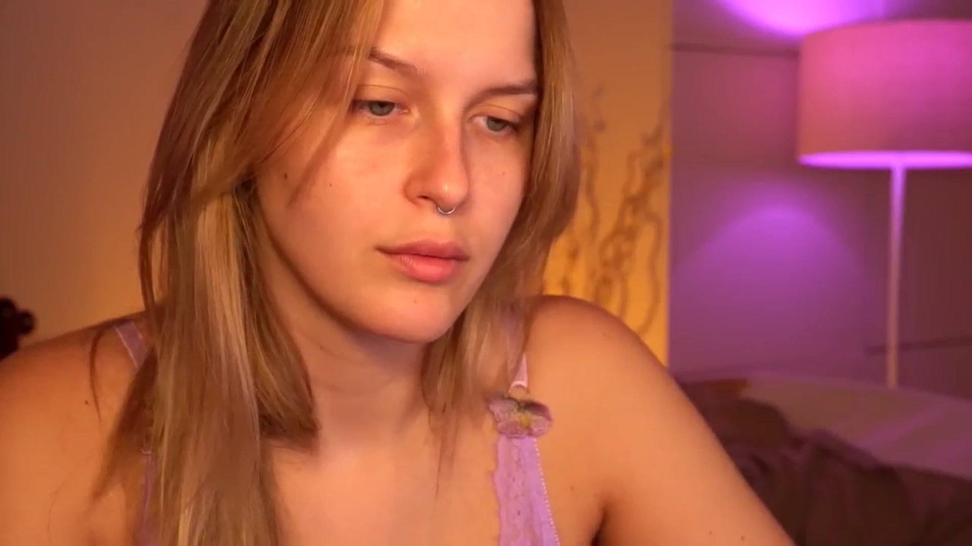 Gallery image thumbnail from sweetpulse_'s myfreecams stream on, 07/30/2024, 07:09 image 6 of 20
