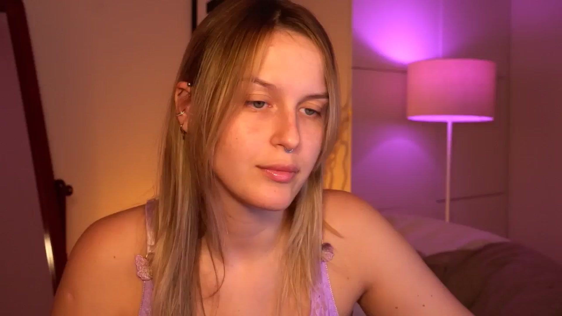 Gallery image thumbnail from sweetpulse_'s myfreecams stream on, 07/30/2024, 08:38 image 8 of 20