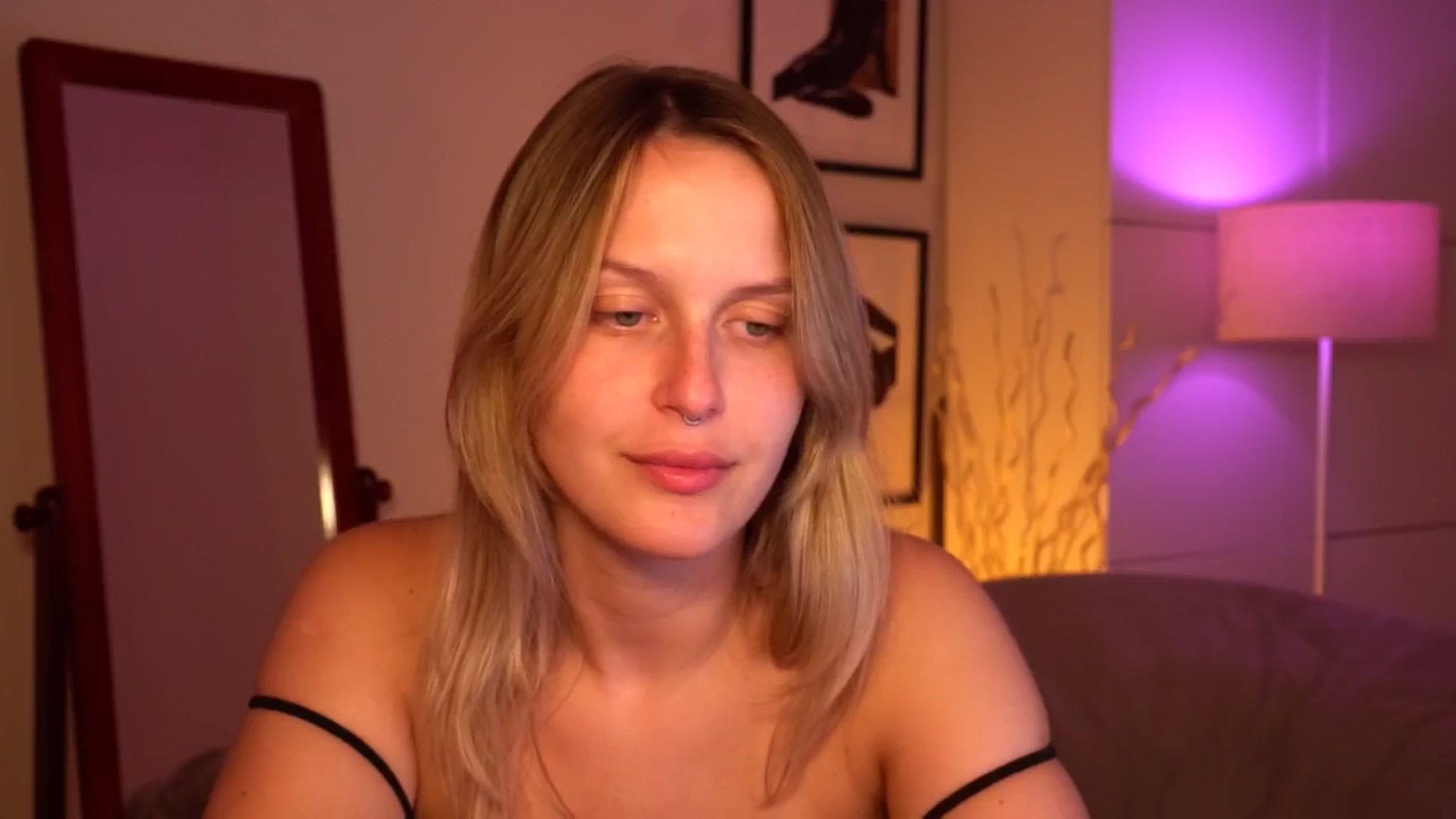 Gallery image thumbnail from sweetpulse_'s myfreecams stream on, 08/04/2024, 13:41 image 11 of 20