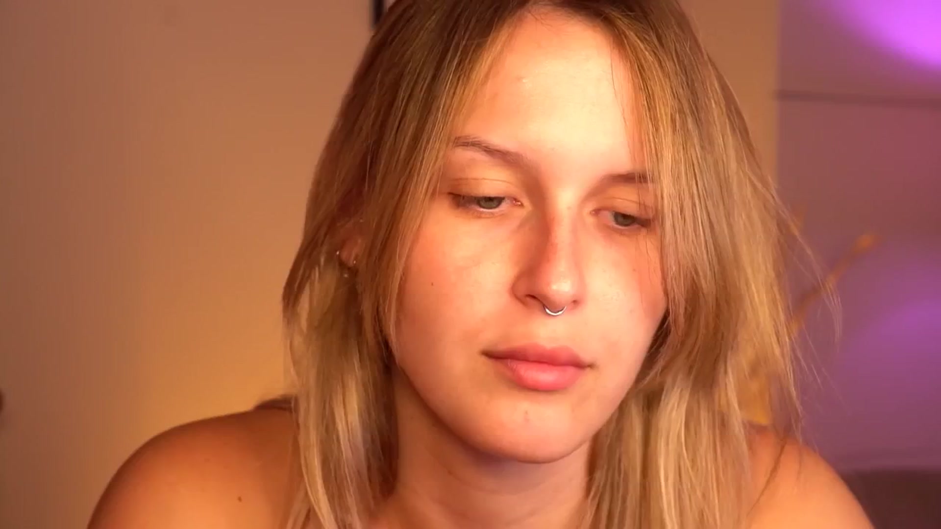 Gallery image thumbnail from sweetpulse_'s myfreecams stream on, 08/05/2024, 05:55 image 19 of 20