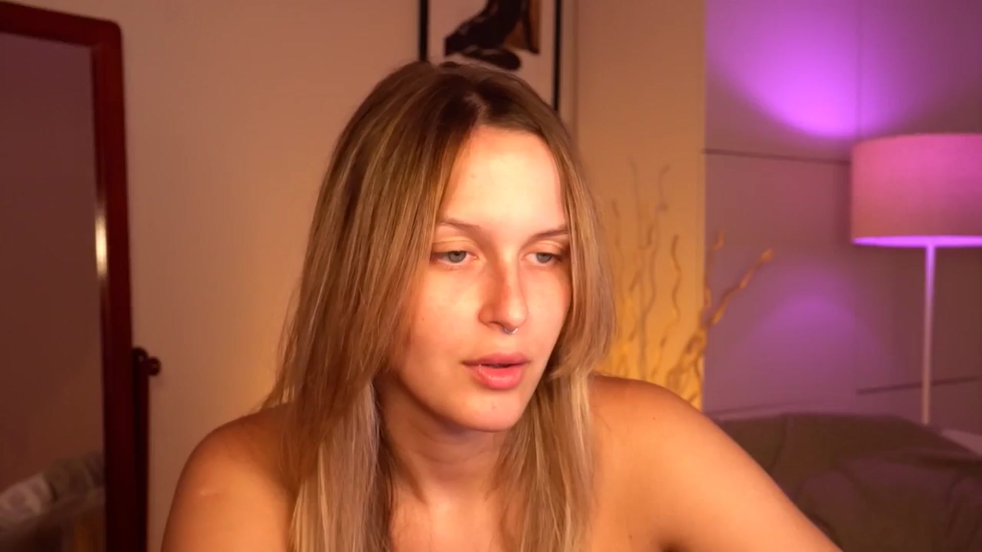 Gallery image thumbnail from sweetpulse_'s myfreecams stream on, 08/05/2024, 07:39 image 1 of 20