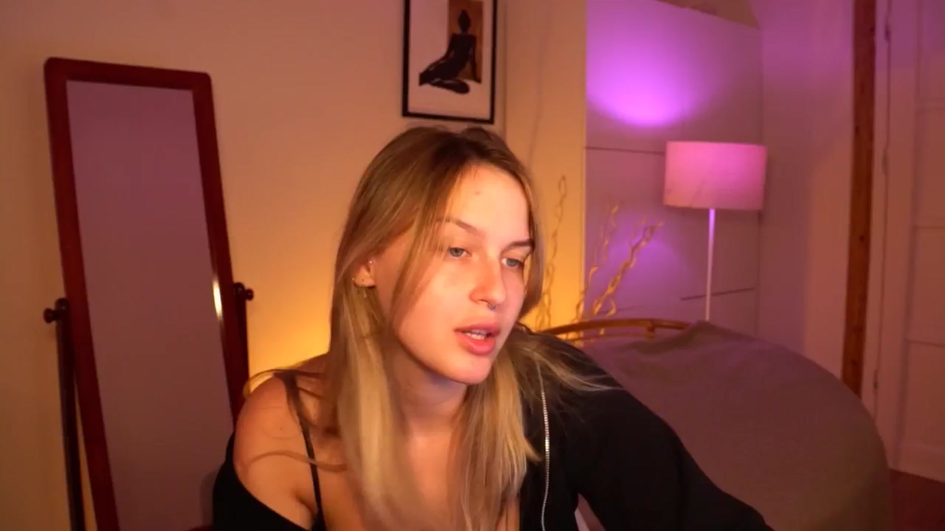 Gallery image thumbnail from sweetpulse_'s myfreecams stream on, 08/11/2024, 09:13 image 7 of 20