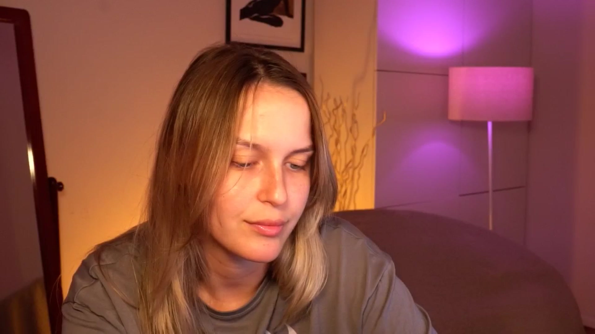 Gallery image thumbnail from sweetpulse_'s myfreecams stream on, 08/20/2024, 08:04 image 10 of 20