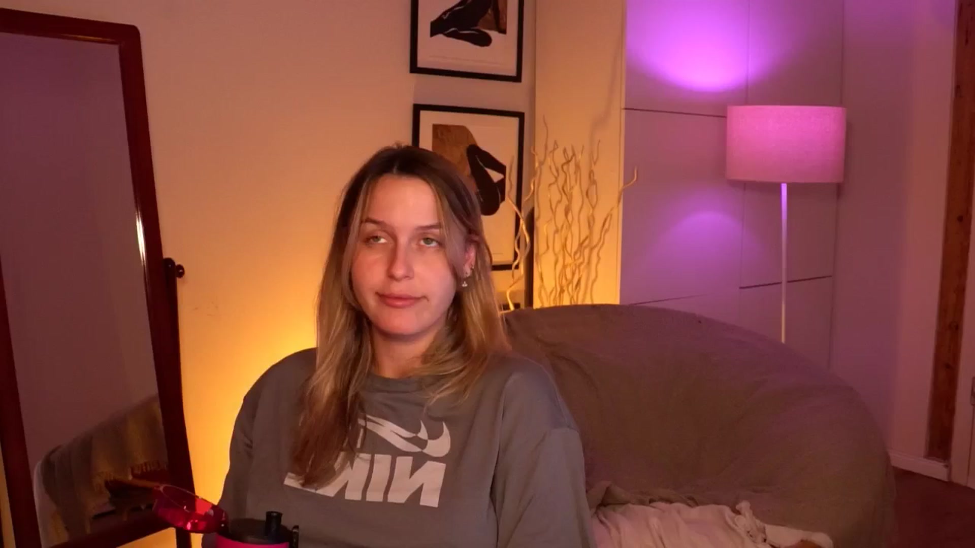 Gallery image thumbnail from sweetpulse_'s myfreecams stream on, 08/20/2024, 09:03 image 2 of 20