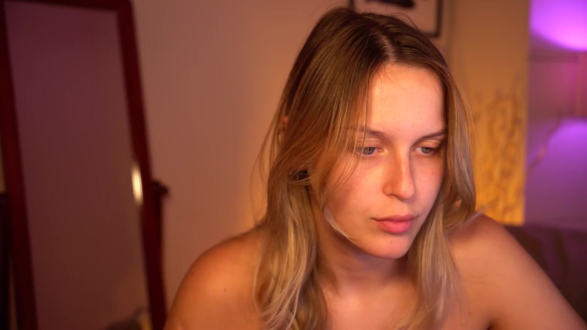 Gallery image thumbnail from sweetpulse_'s myfreecams stream on, 09/04/2024, 07:18 image 20 of 20