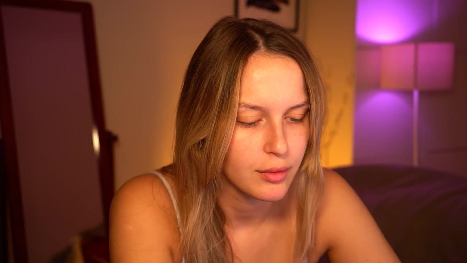Gallery image thumbnail from sweetpulse_'s myfreecams stream on, 09/08/2024, 07:56 image 1 of 20