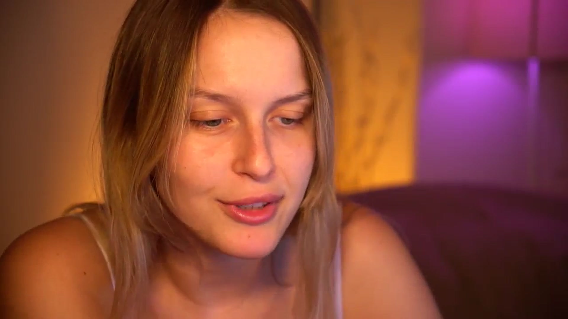 Gallery image thumbnail from sweetpulse_'s myfreecams stream on, 09/08/2024, 09:02 image 14 of 20