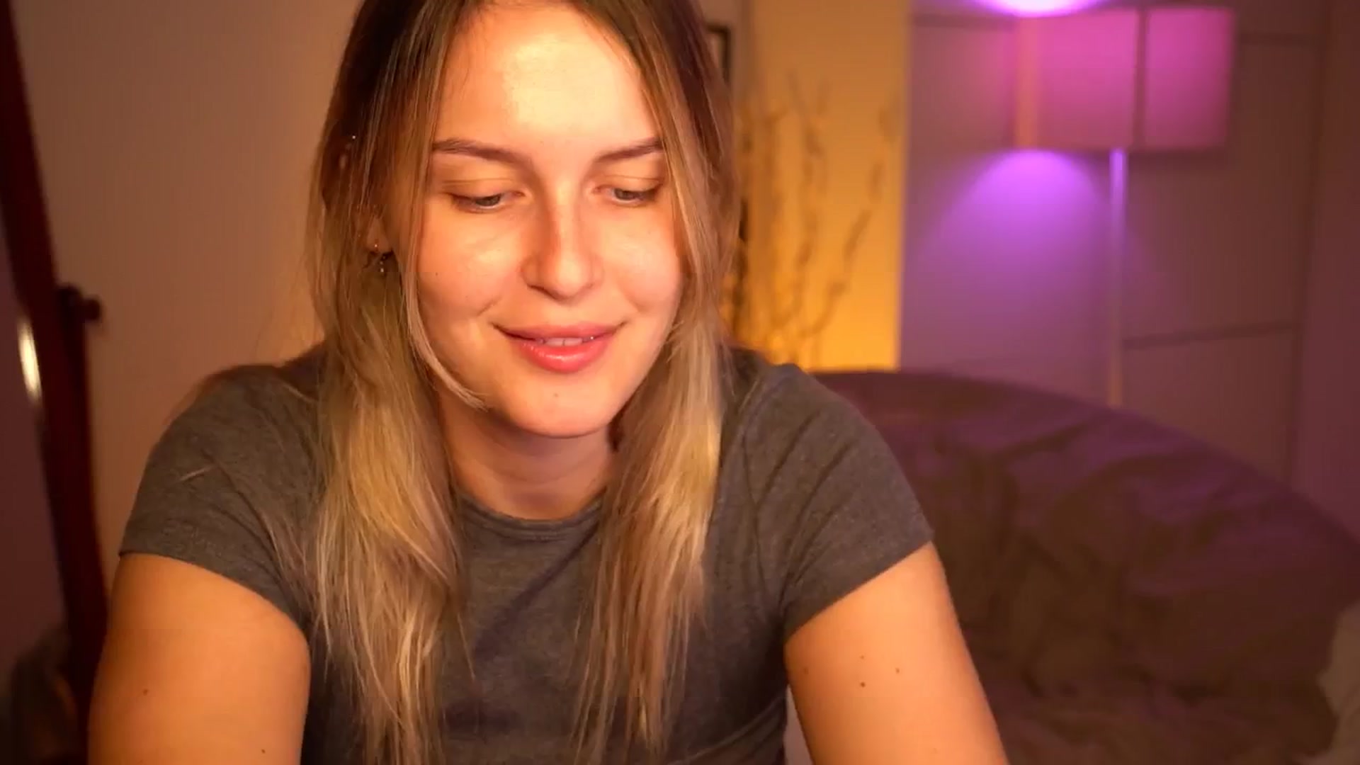 Gallery image thumbnail from sweetpulse_'s myfreecams stream on, 09/11/2024, 06:39 image 5 of 20