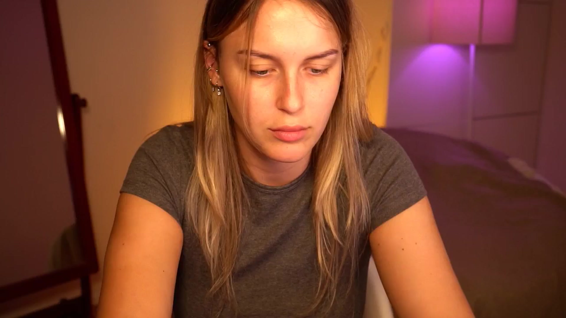 Gallery image thumbnail from sweetpulse_'s myfreecams stream on, 09/11/2024, 08:22 image 6 of 20